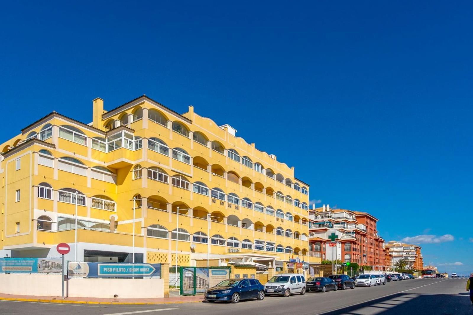 Nice Modern 2 Bed Apartment In Torrievieja Torrevieja Exterior photo