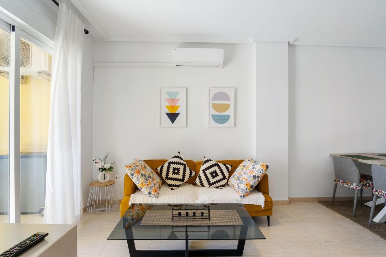 Nice Modern 2 Bed Apartment In Torrievieja Torrevieja Exterior photo