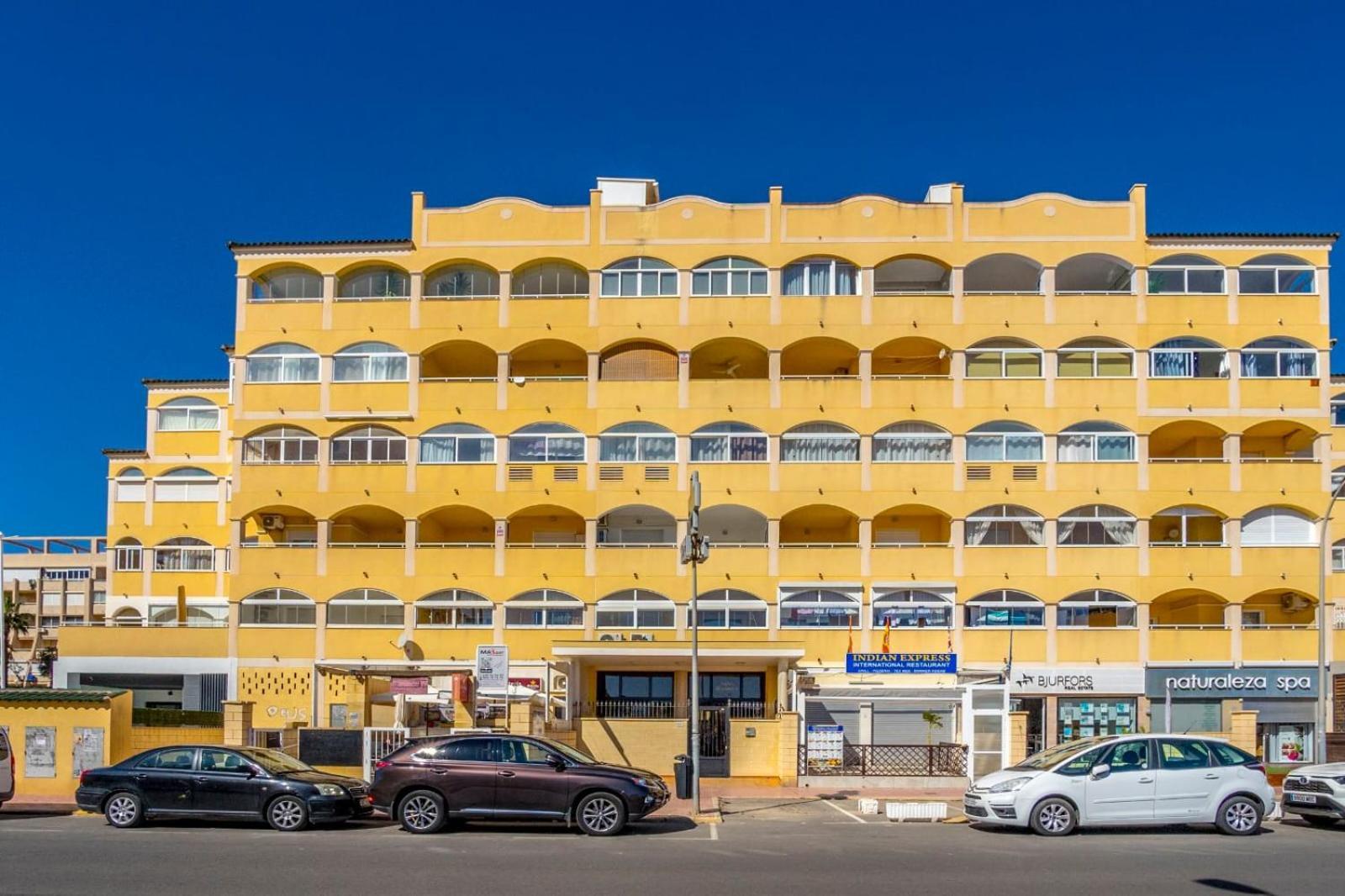 Nice Modern 2 Bed Apartment In Torrievieja Torrevieja Exterior photo