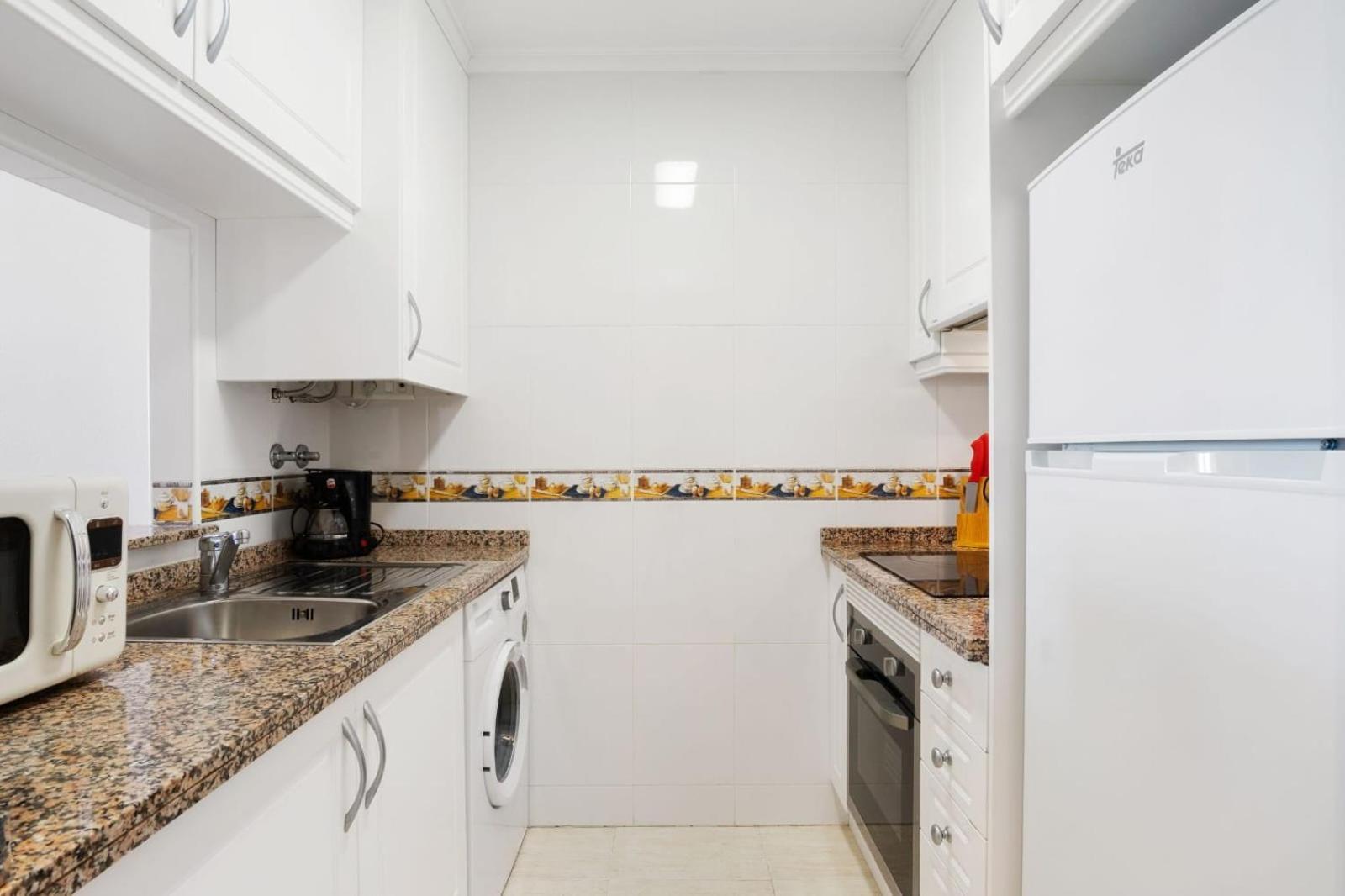 Nice Modern 2 Bed Apartment In Torrievieja Torrevieja Exterior photo